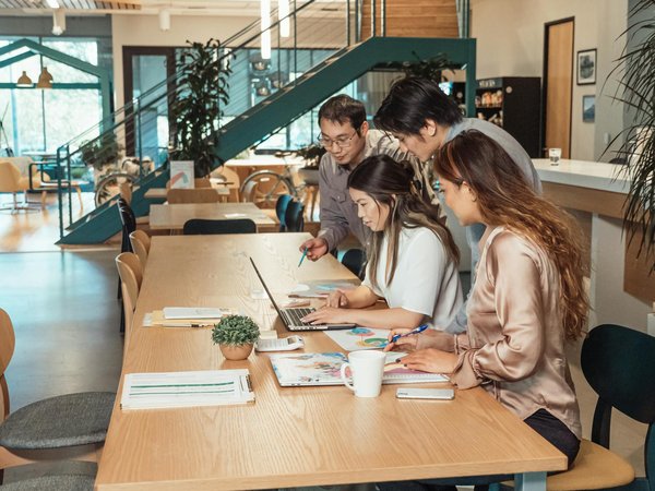 Maximizing YouTube for UK Independent Cinemas: Innovative Strategies to Promote Film Festivals